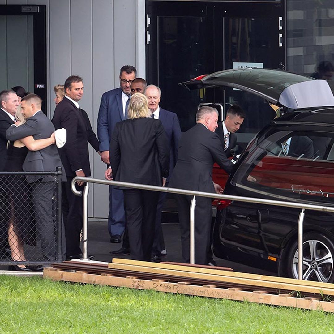 Shane Warne's children and ex-wife Simone Callahan bid emotional farewell to cricketer at private memorial