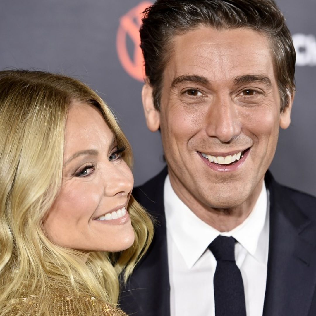 David Muir praises 'pretty' best friend Kelly Ripa as she shares new pictures