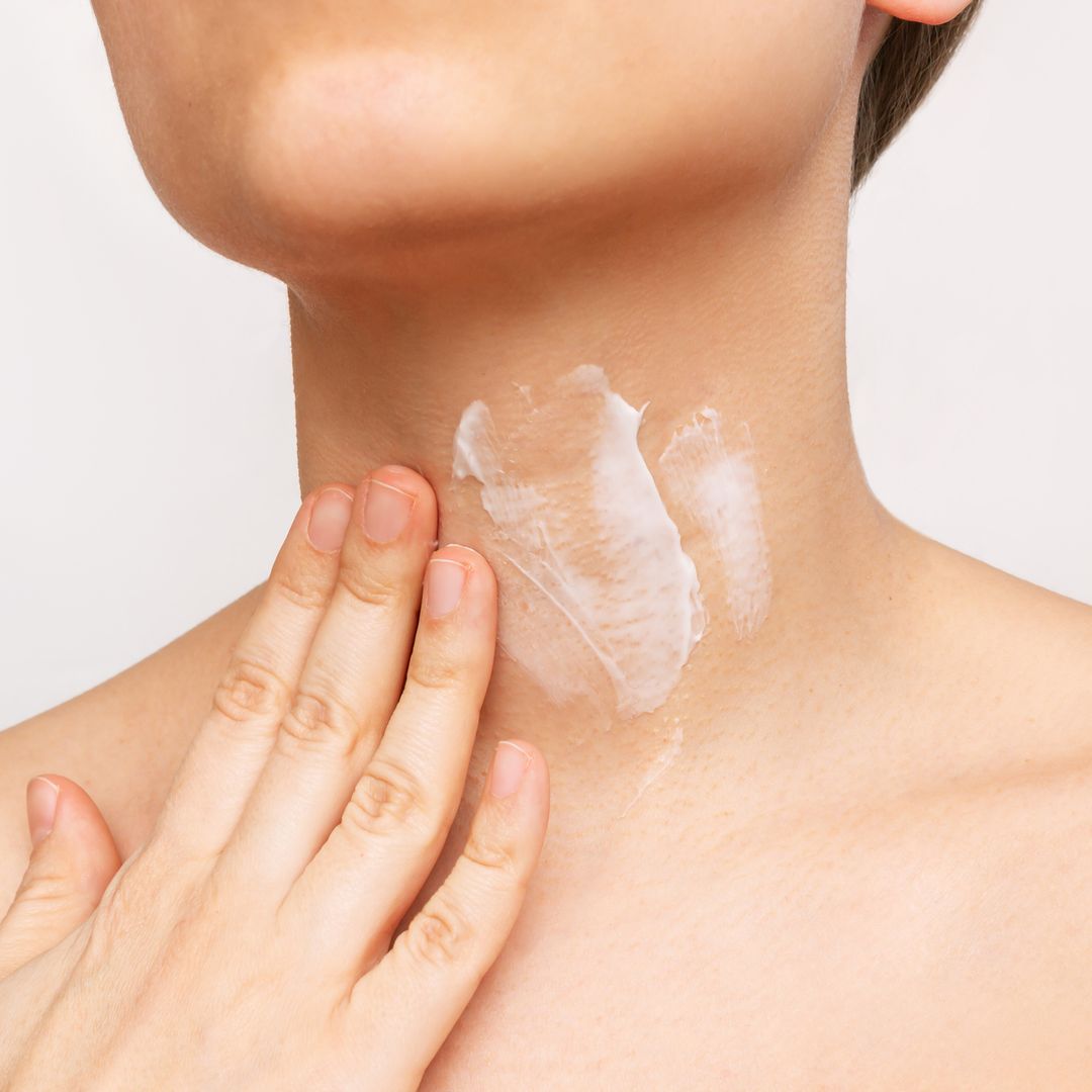 Your neck gives away your age - but this 5-minute aesthetician trick promises to fix it
