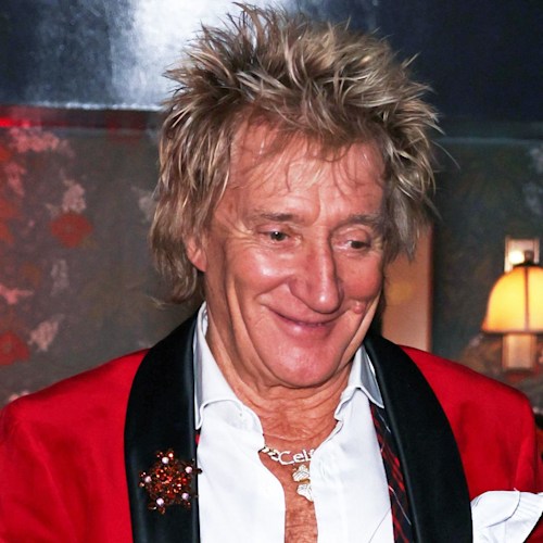 Rod Stewart's wife Penny Lancaster reveals emotional family story ...