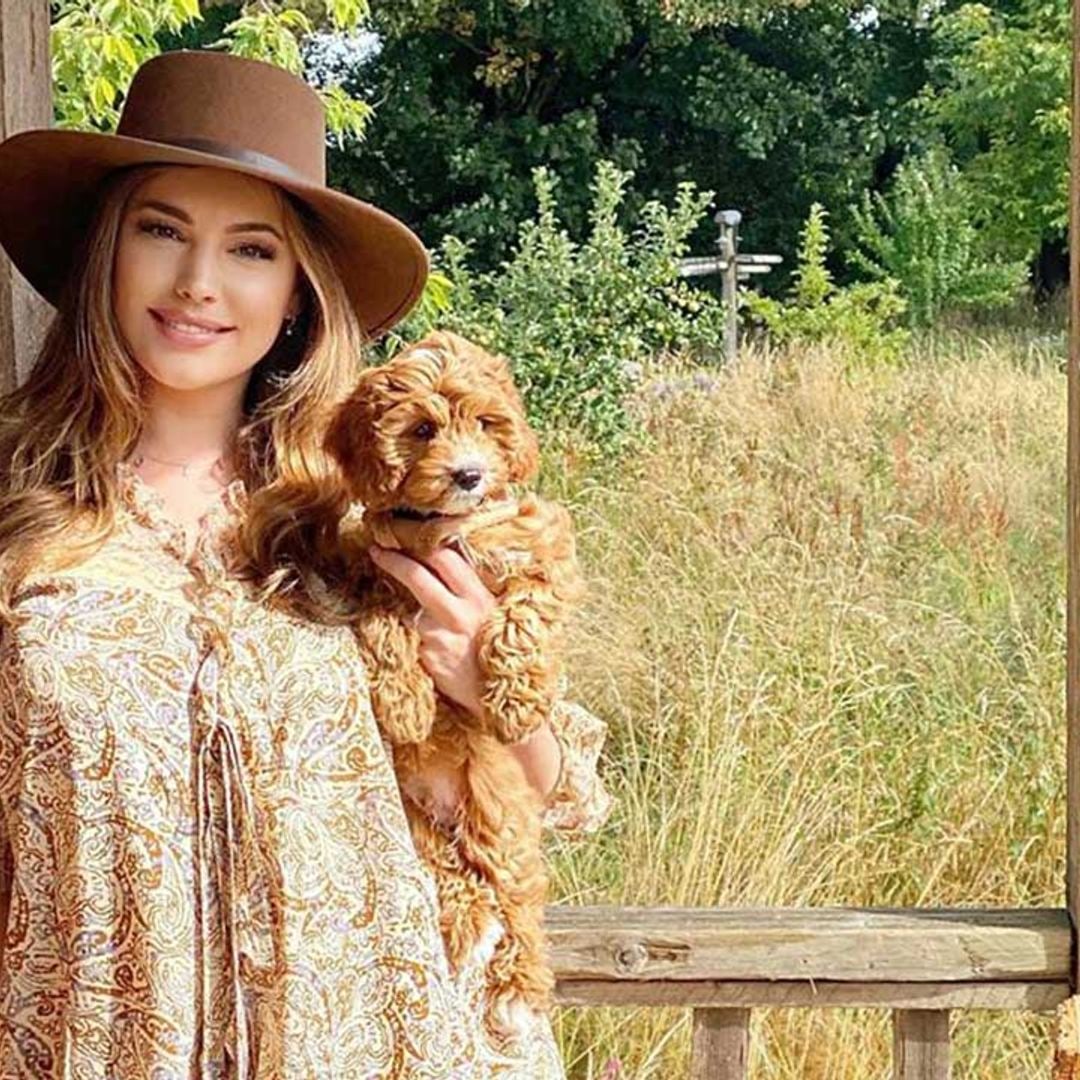 Kelly Brook shares stunning bath photo during staycation with boyfriend Jeremy Parisi