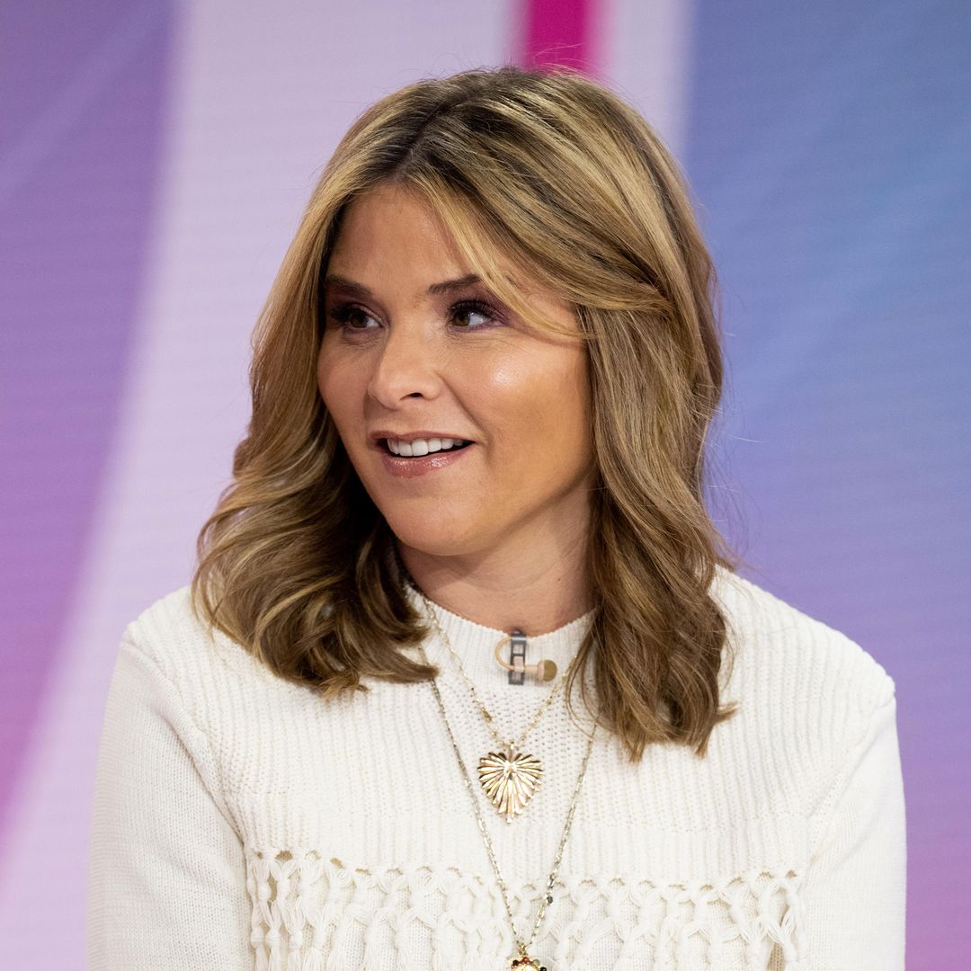 Jenna Bush Hager shares hilarious pictures of daughter's reaction to kiss with husband