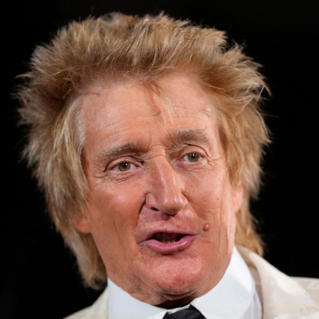 Rod Stewart pulls out of show last-minute for health reasons