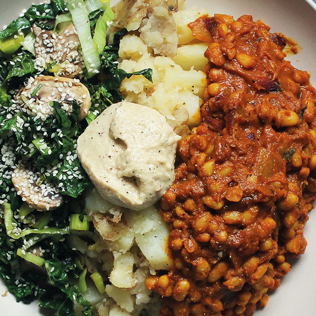 This healthy equivalent to beans on toast is Vegan and full of antioxidants