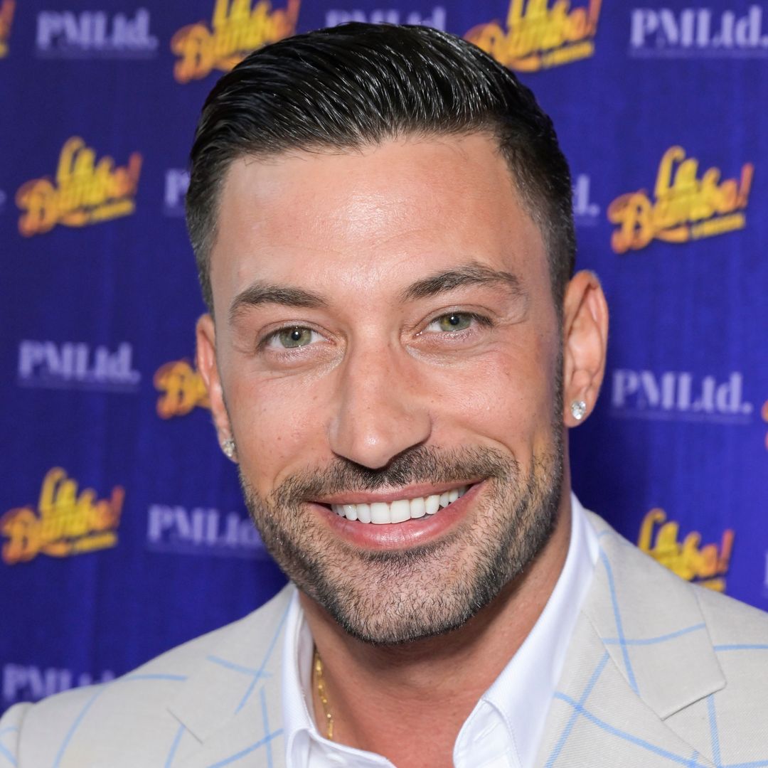 Strictlys Giovanni Pernice Shocks With Incredible Blonde Hair Transformation Hello 3129