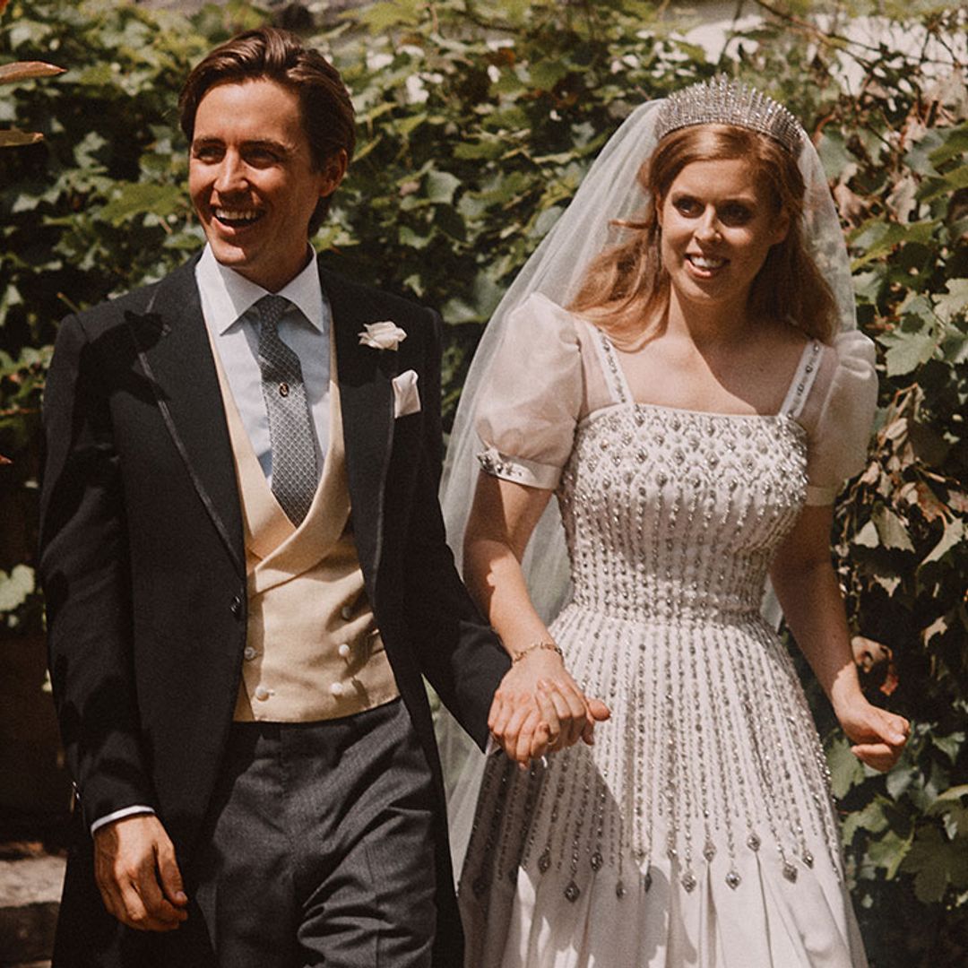 Princess Beatrice and Edoardo Mapelli Mozzi's first kiss at royal wedding revealed