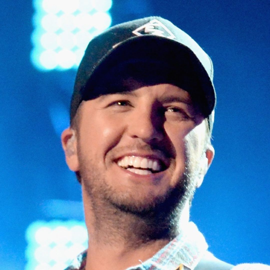 American Idol judge and country star Luke Bryan leaves fan in shock after generous offer