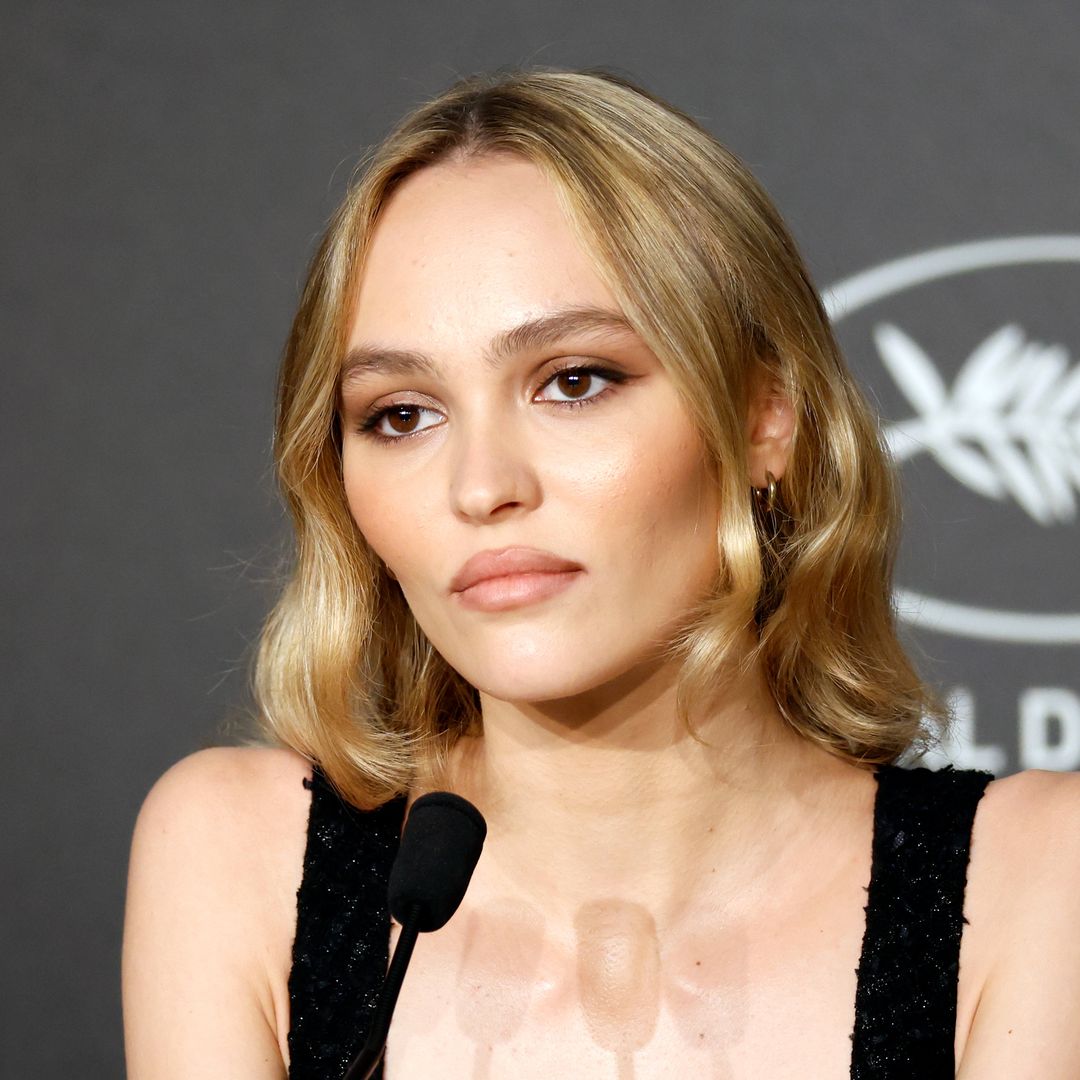 Lily-Rose Depp is the spitting image of mother Vanessa Paradis at ...