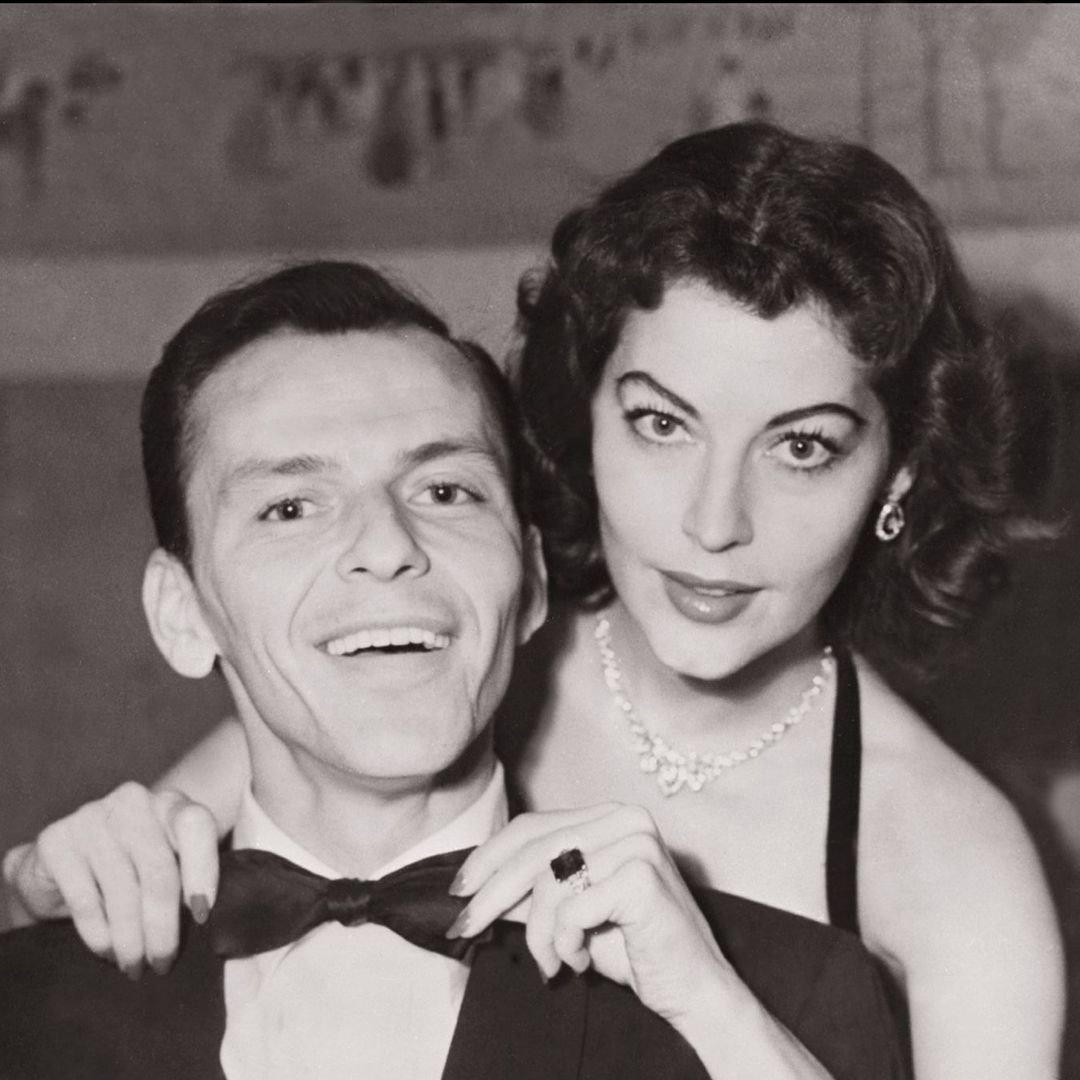 See Frank Sinatra's iconic Modernism Palm Springs home where movie stars would flock