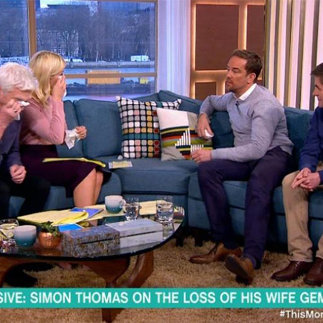 Simon Thomas reduces Holly Willoughby to tears as he talks about wife's death: video