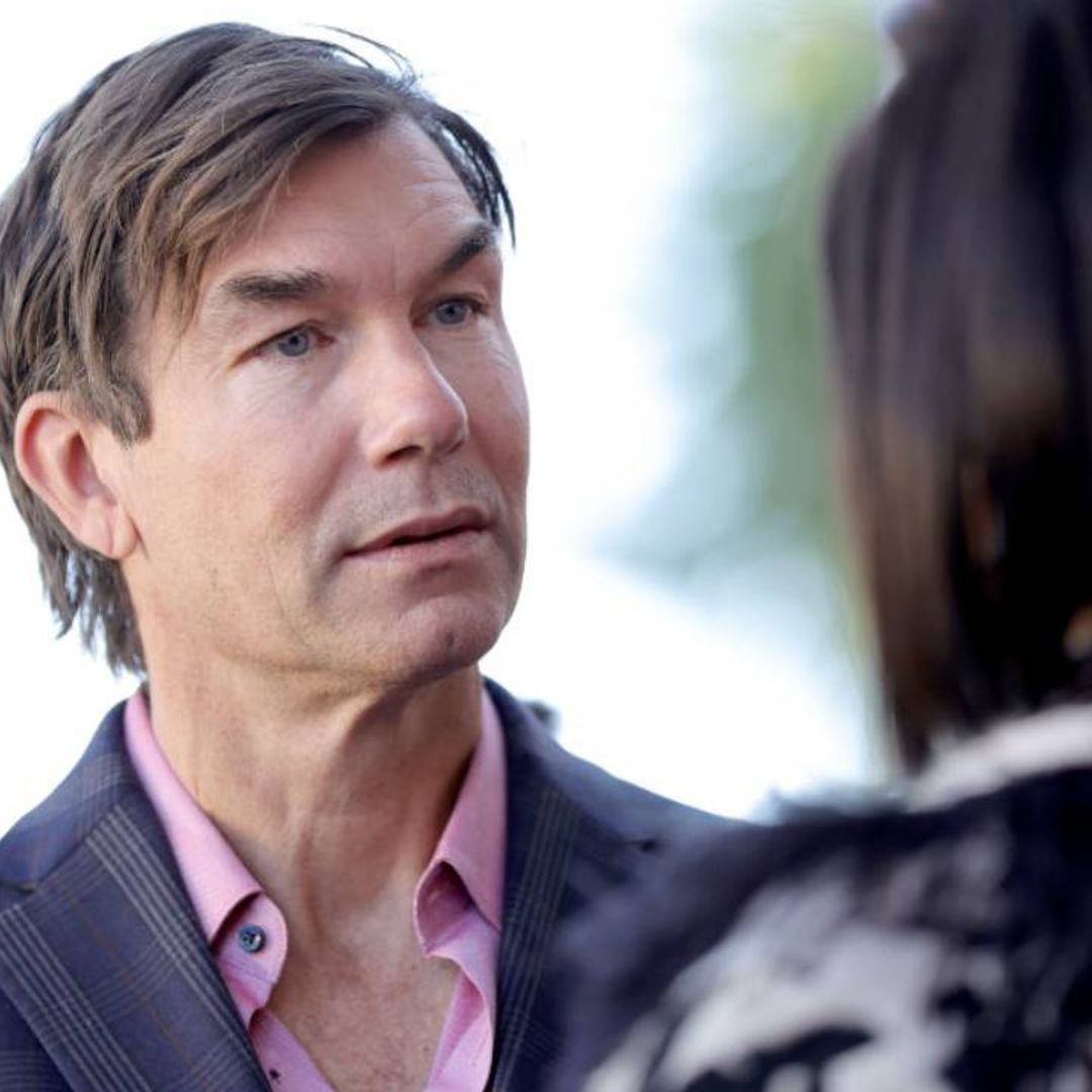 Jerry O'Connell sends fans into a tailspin with shirtless photo
