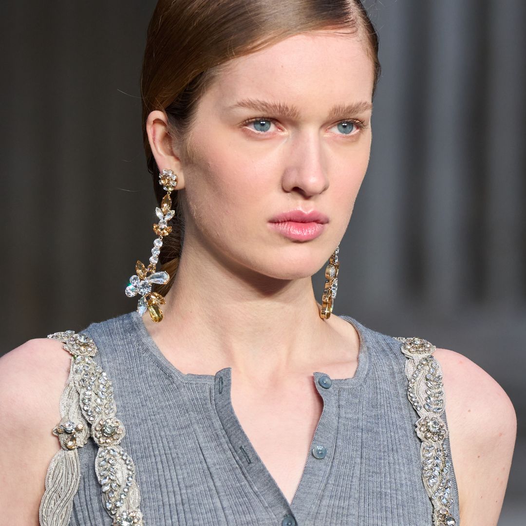 Sparkling chandelier earrings at Erdem SS25