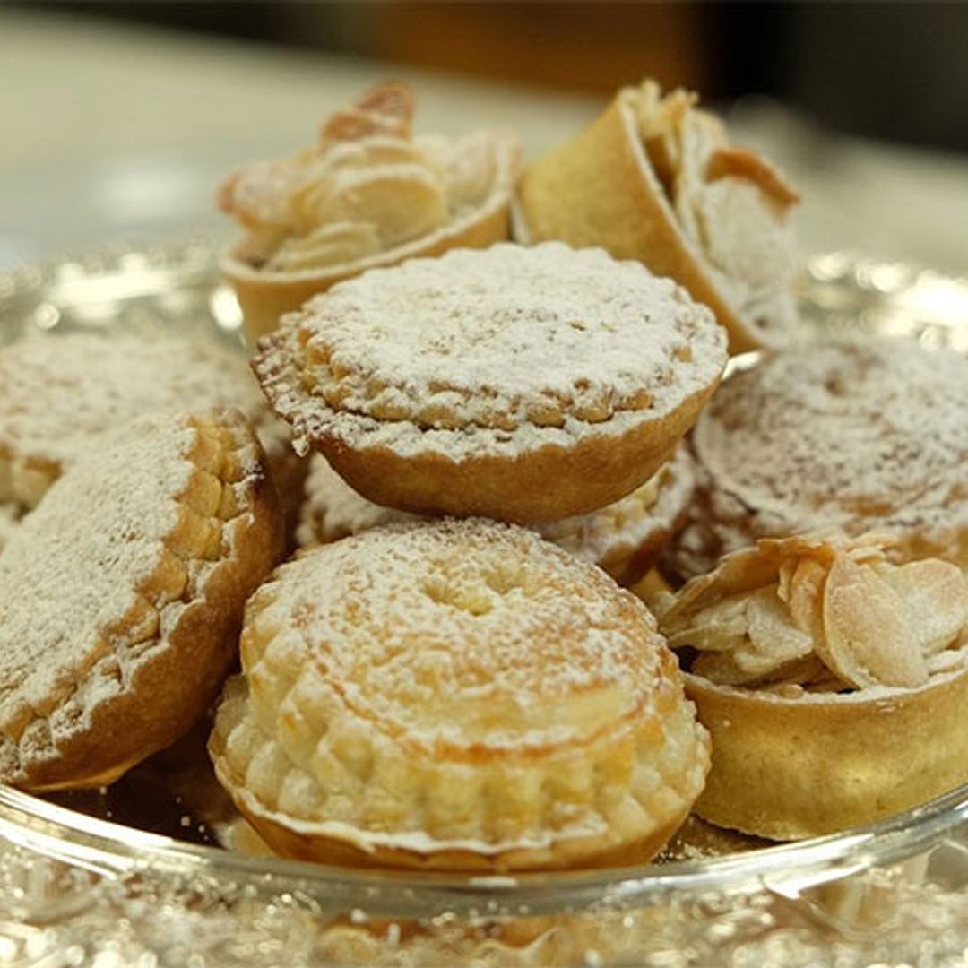 The Queen's pastry chef reveals her special mince pie recipe
