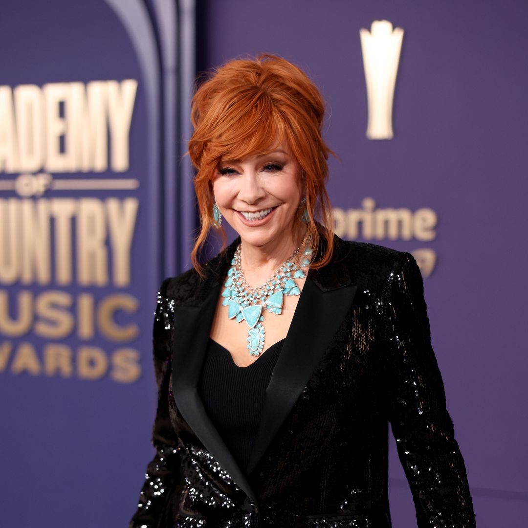 Reba McEntire, 69, showcases new youthful glow at Walk of Fame ceremony