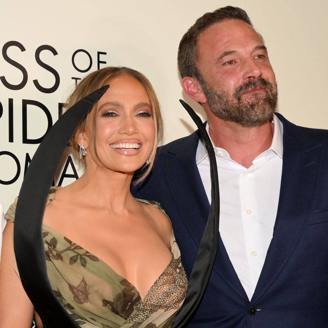 Jennifer Lopez and Ben Affleck's red carpet reunion dissected by a body language expert — what you might've missed