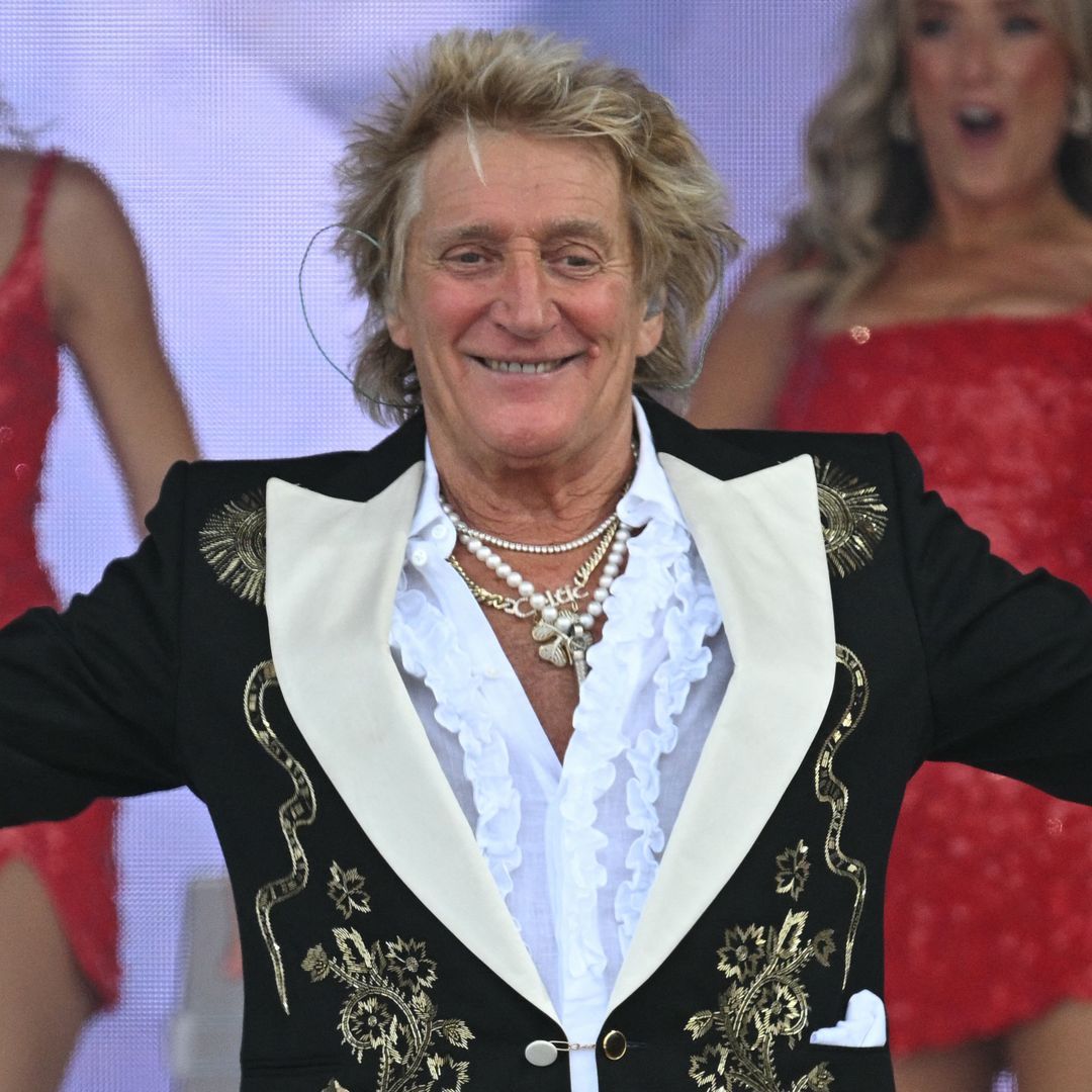 Rod Stewart’s poignant message after Glastonbury set leaves fans in 'floods of tears'