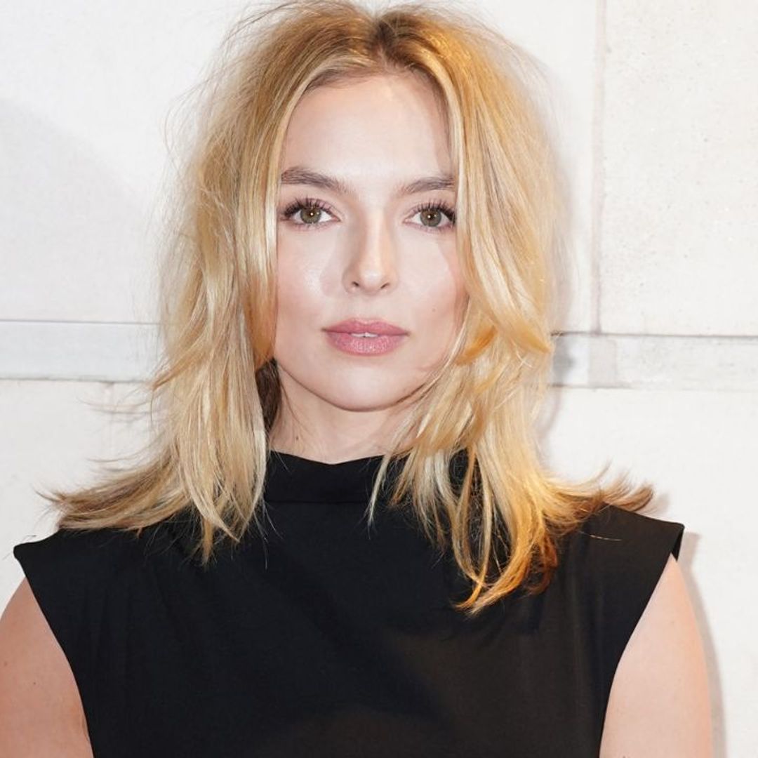 Jodie Comer used a £200 moisturiser to prepare for the gender neutral WhatsOnStage Awards