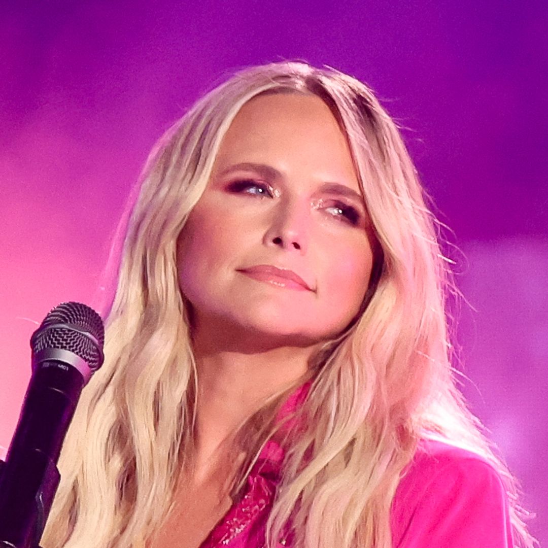Miranda Lambert's shares breaking news and fans react