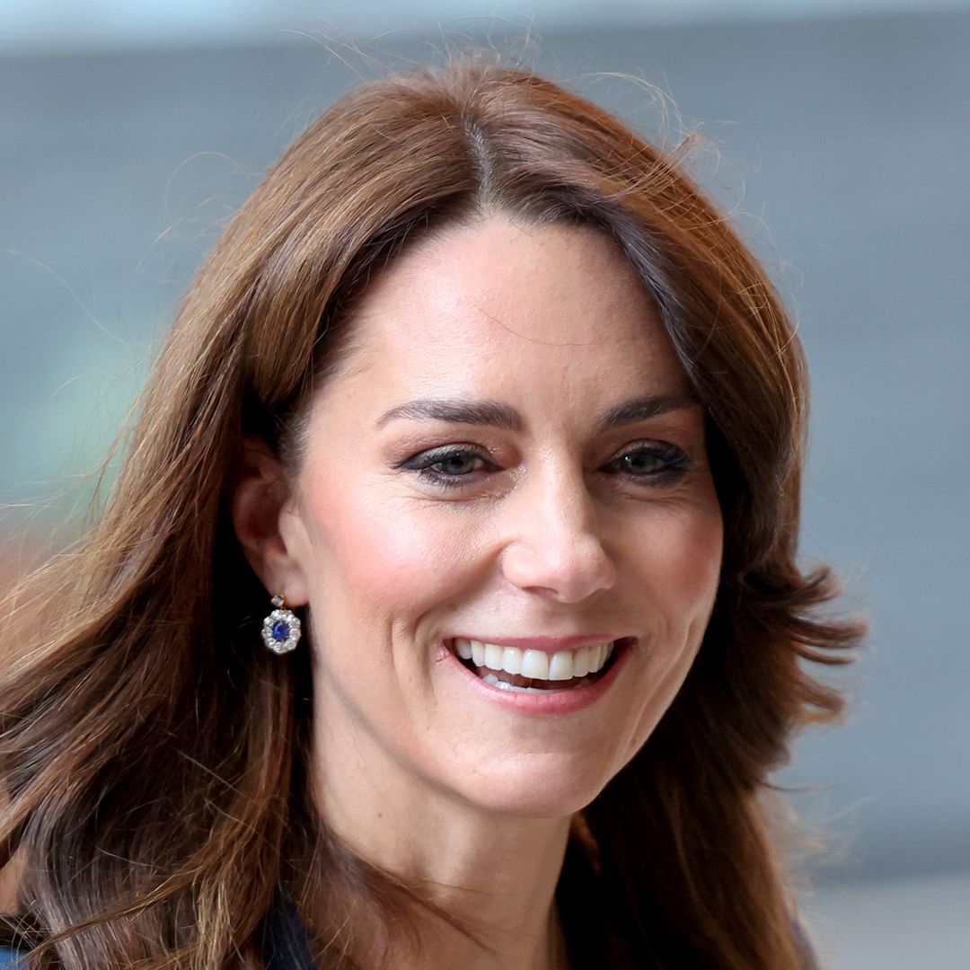 Princess Kate opens life-changing unit at children's hospital in London - best photos