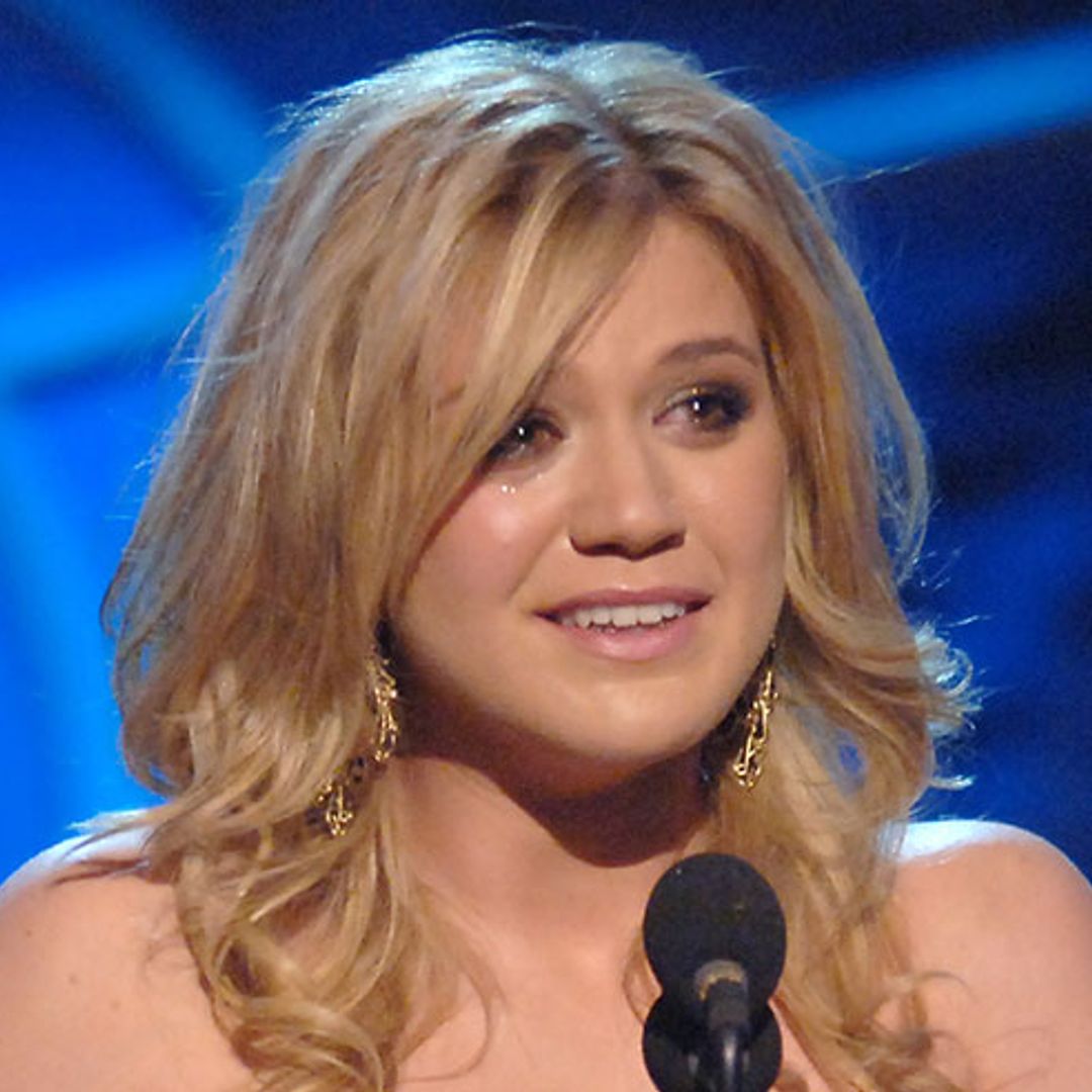 Kelly Clarkson reveals terrifying cancer scare during 2006 Grammys