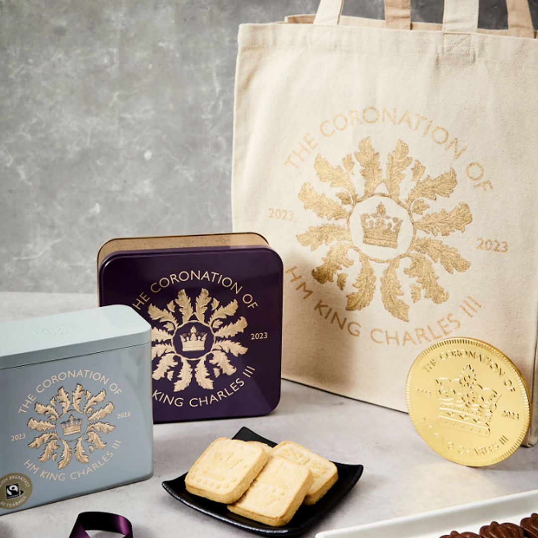 9 coronation tote bags for royal fans