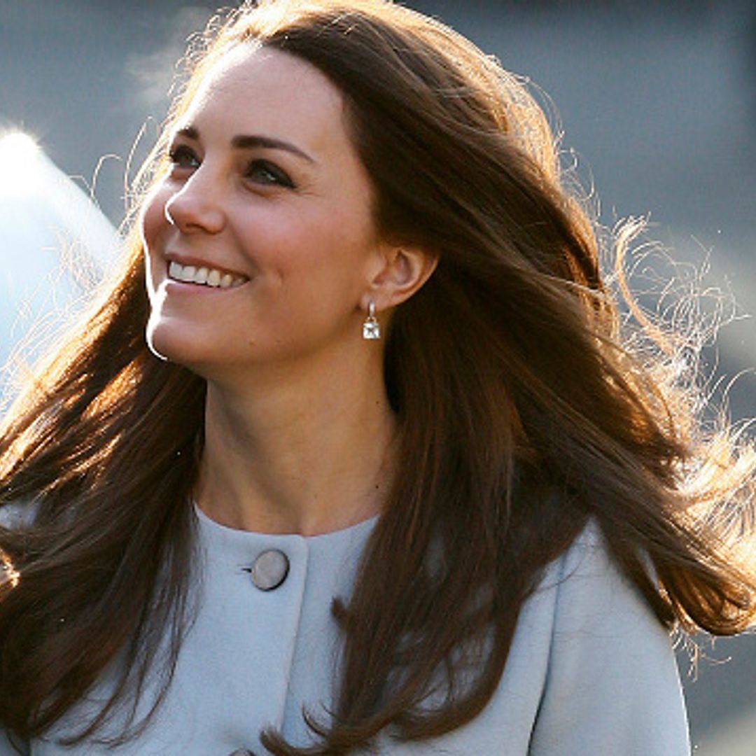 Pregnant Kate Middleton wears her favorite maternity designer