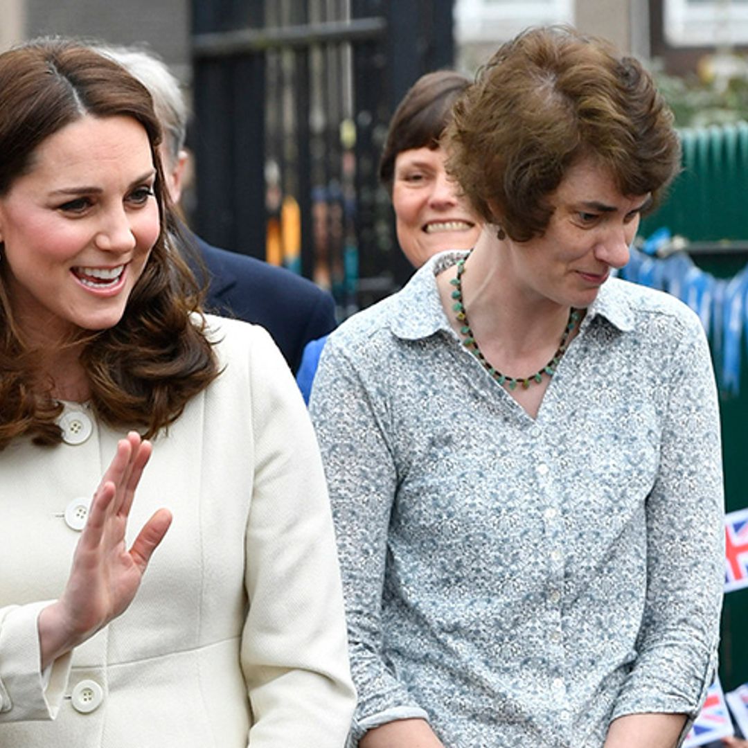 Kate Middleton wows Oxford in gorgeous cream coat