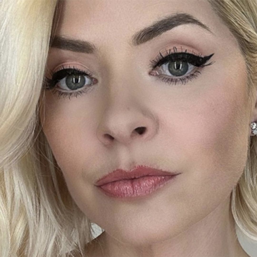 This is the miracle hair growth shampoo used by Holly Willoughby - and the experts approve