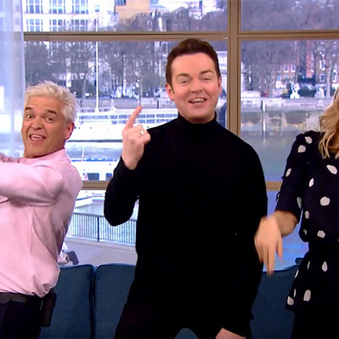 WATCH: Holly Willoughby and Emma Willis lead stars dancing to Britain's Got More Talent rap