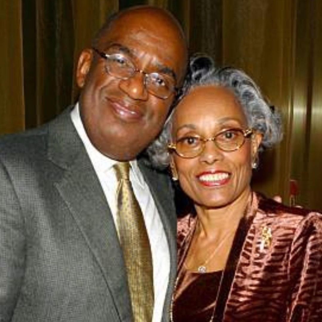 Al Roker smiling with his mom Isabel at a fancy event