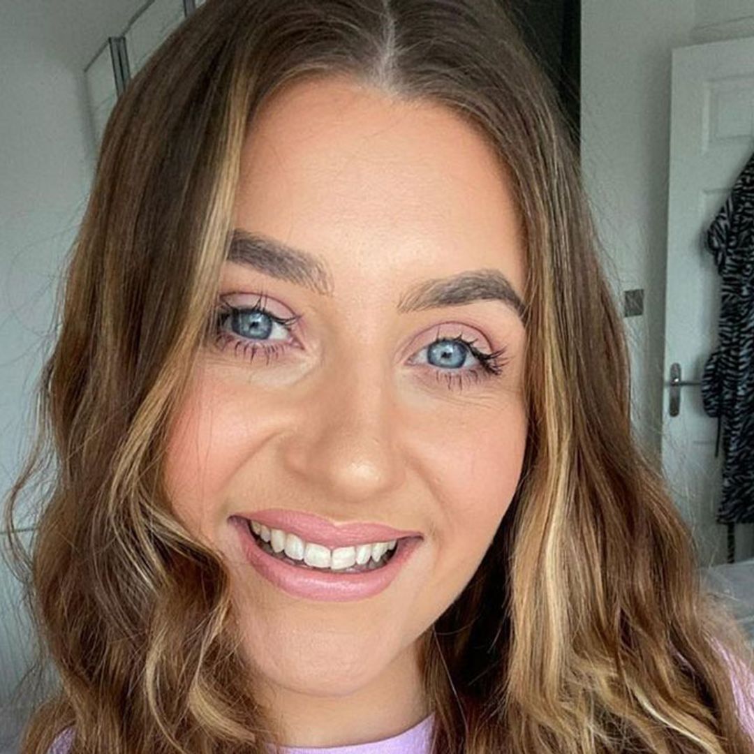 Gogglebox's Izzi Warner floors fans with dramatic weight loss in rare photo with both children