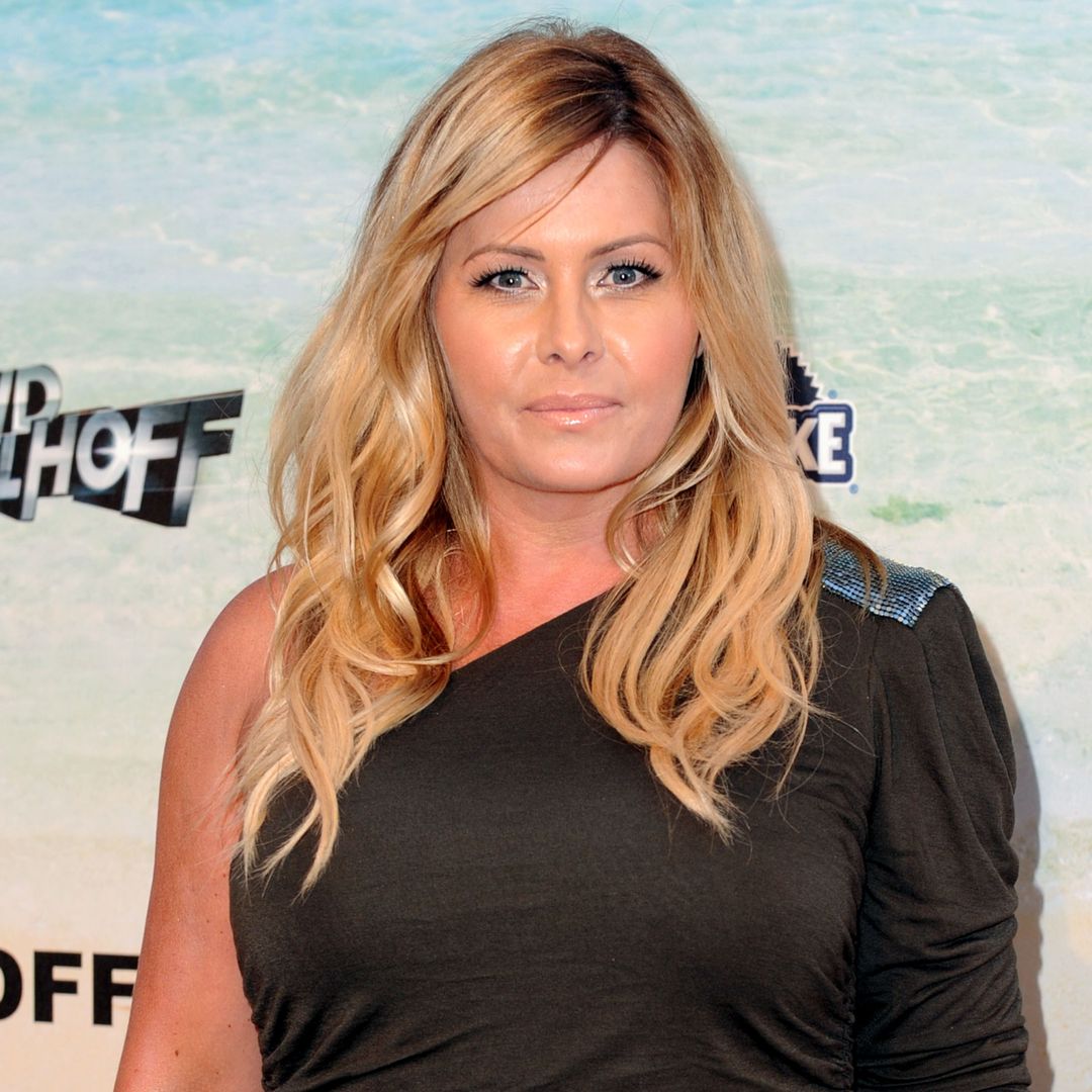 Baywatch star Nicole Eggert shaves her head after cancer diagnosis with help from daughter