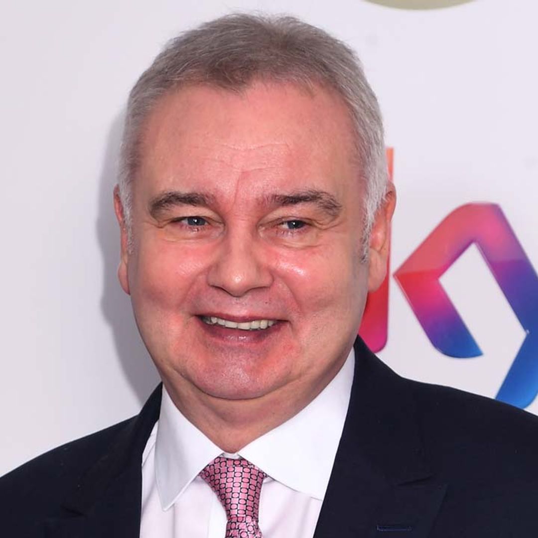Eamonn Holmes sparks major reaction after posing with crutch amid ongoing health problems
