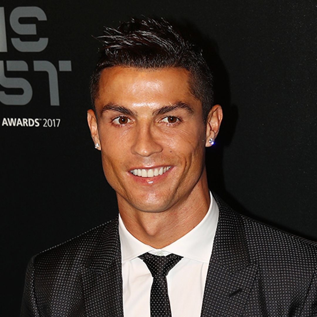 Cristiano Ronaldo shows off his insane muscles to his kids – see photo