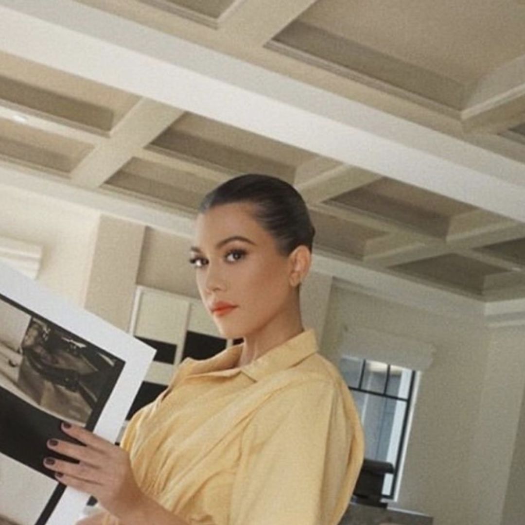 Kourtney Kardashian gives glimpse inside chic living of LA mansion