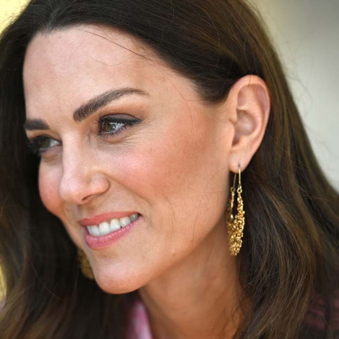 Kate Middleton departs the Bahamas in yellow eighties-inspired dress - but it divides royal fans