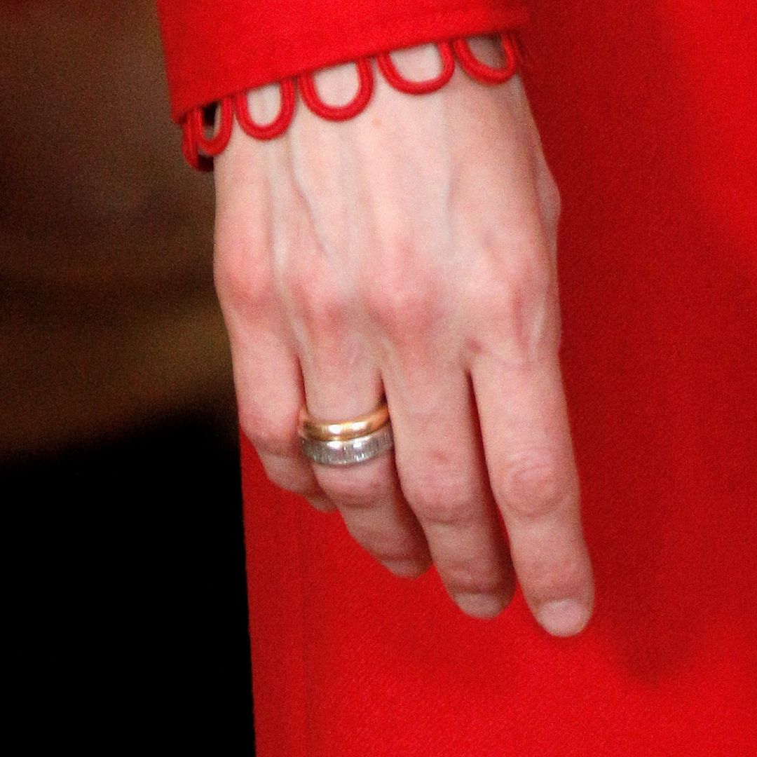 Queen Letizia's engagement and wedding rings