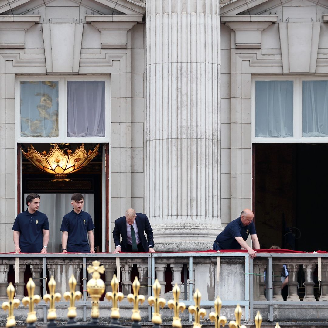 King's change at parade, Wales' in London and more