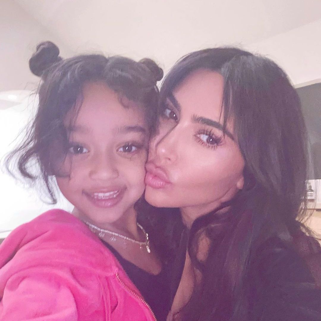 Chicago West smiling in a selfie with her mom