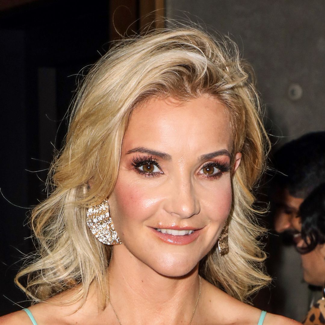 Strictly's Helen Skelton looks unreal in must-see sequin trousers
