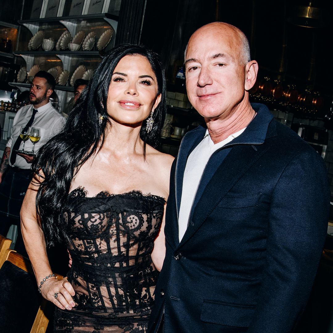 Jeff Bezos' major transformation after meeting Lauren Sanchez has to be ...