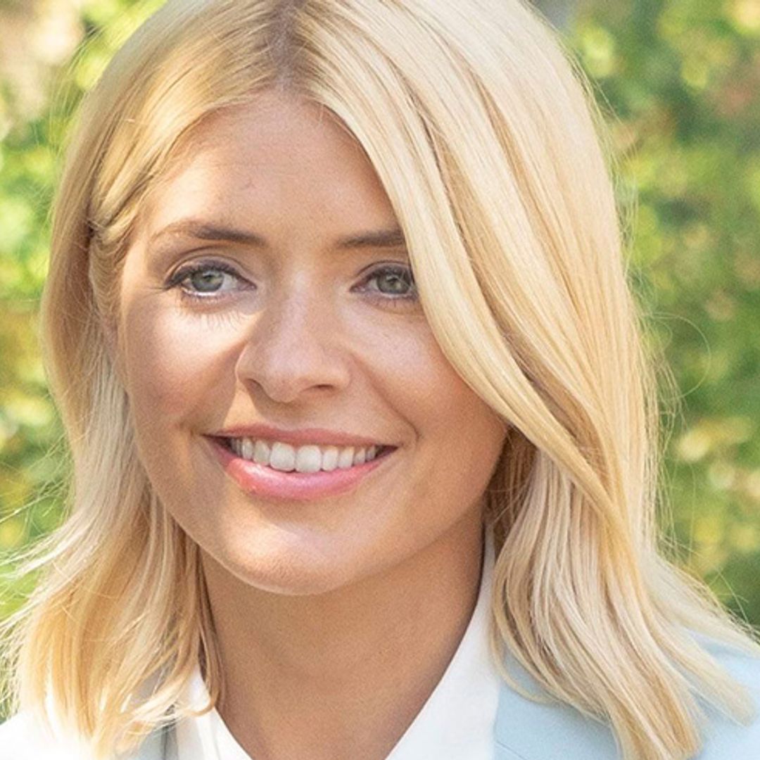 Holly Willoughby looks scorchio in red hot Miss Selfridge trousers – and they are a total bargain