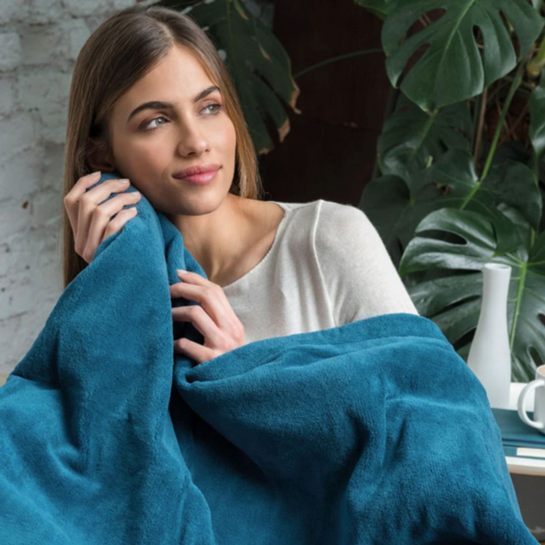 7 expert-approved electric blankets that will keep you toasty and warm all winter