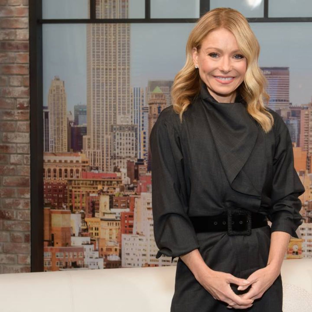 Kelly Ripa’s Super Bowl nails are as stylish as you would expect