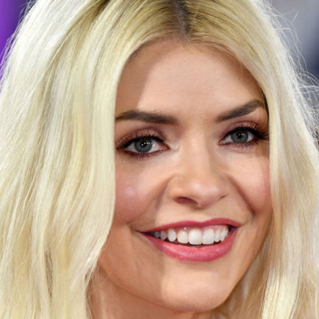 Holly Willoughby just had a Cinderella moment in the most stunning princess gown