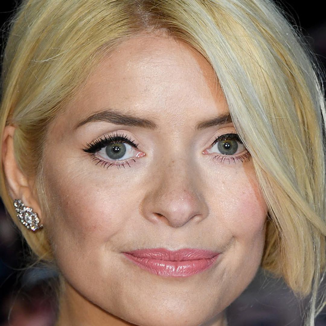 Holly Willoughby looks incredible in Warehouse dress on This Morning and you can buy it now