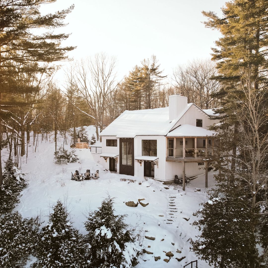 I stayed at Vrbo's Holiday Home of the Year in Goldie Hawn and the Beckhams' favorite getaway in Muskoka – why I recommend you do too