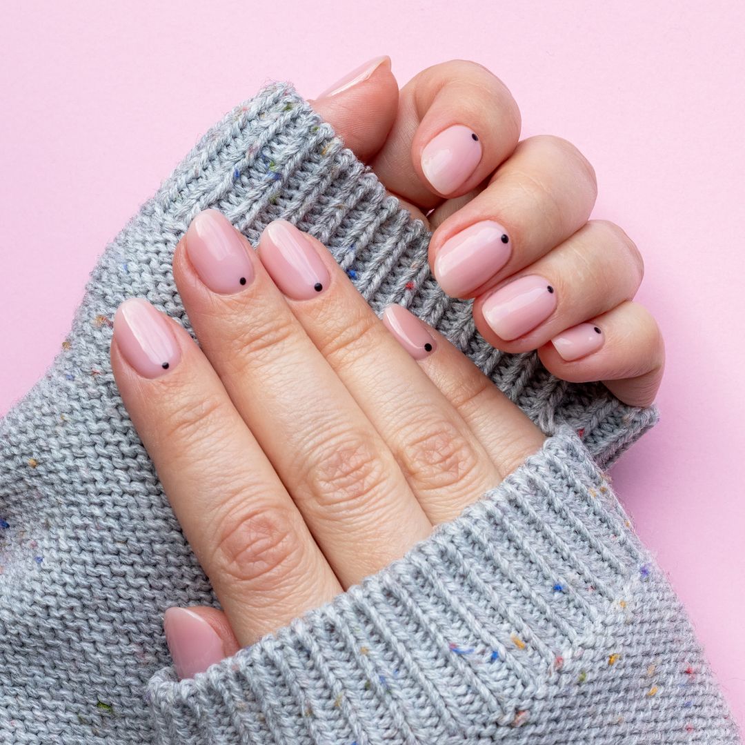 Yes, short nails are in style: 10 short & chic manicure ideas