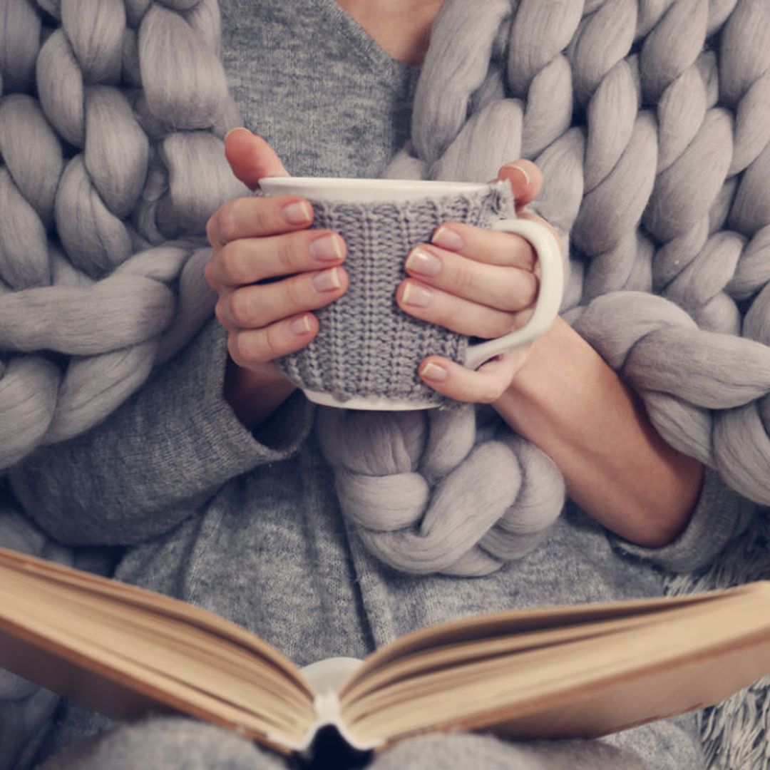 Best warm blankets for winter so snow day doesn't seem so bad