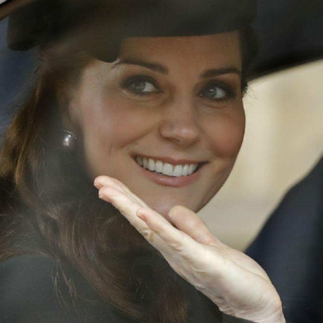Kate arrives back in London to welcome third baby